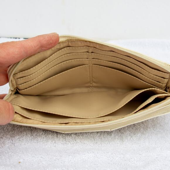 COACH Signature Beige White Strip Accordion Zip Around Wallet Wristlet F51710 - Picture 9 of 10